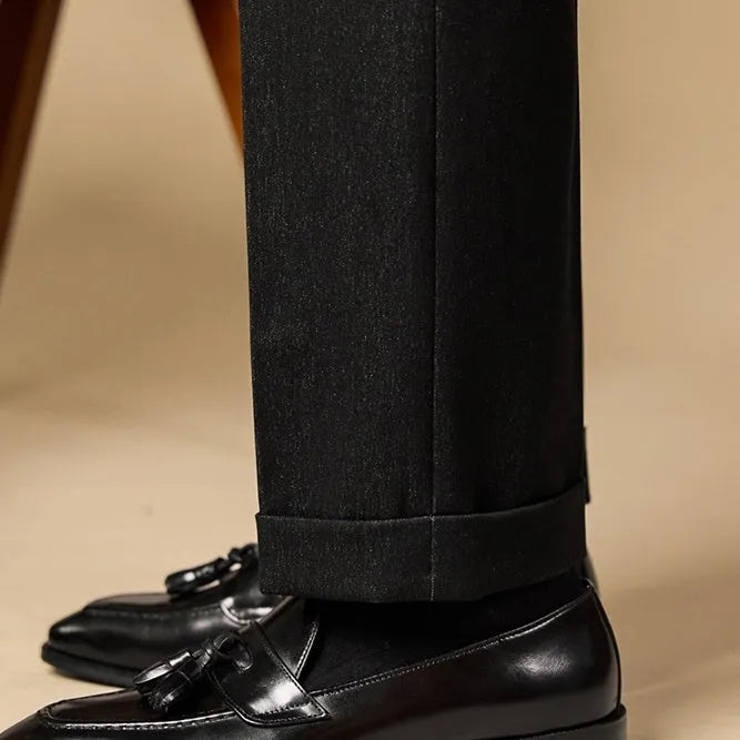 Tassel loafers in polished genuine leather with pigskin lining and rubber sole