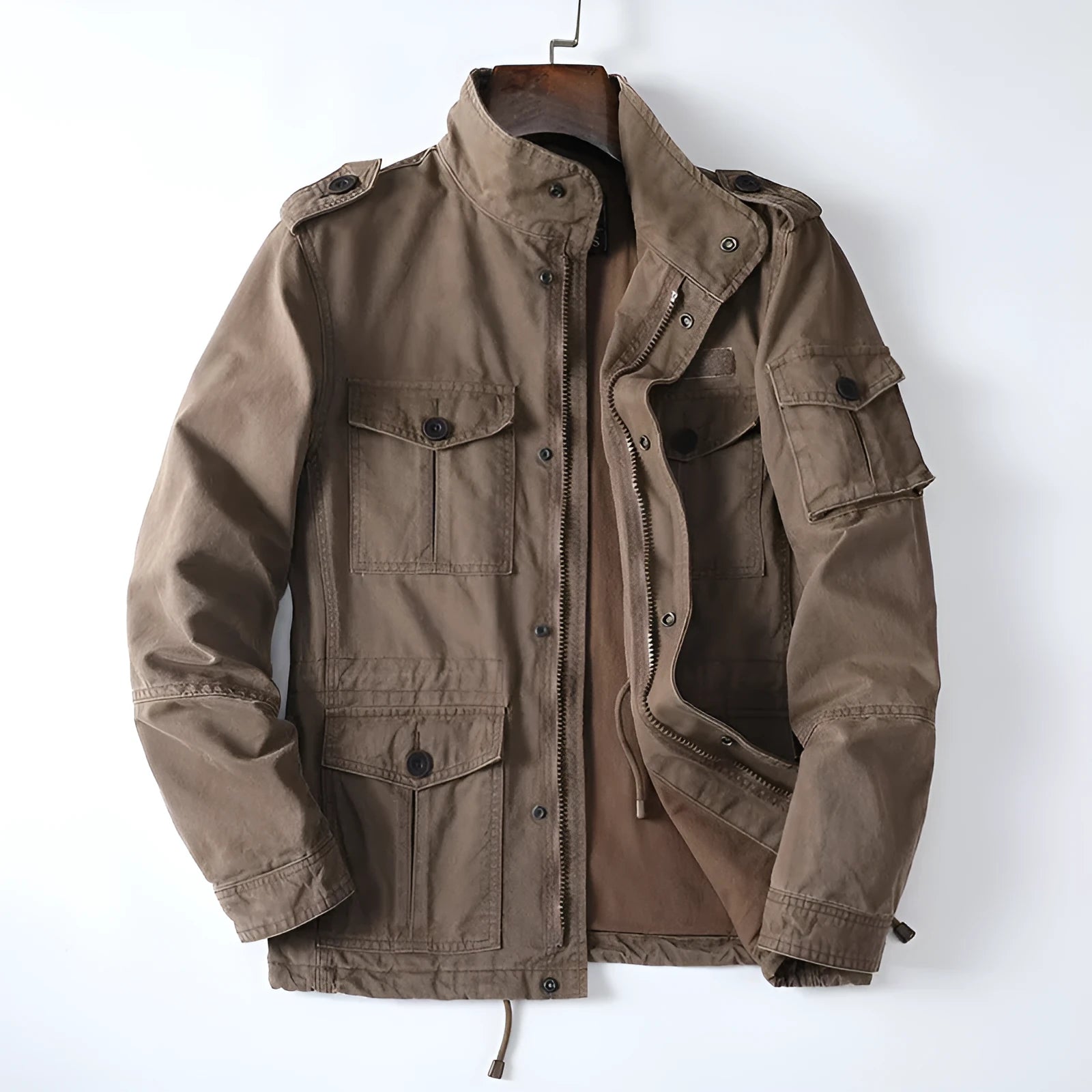 Men's casual loose zip jacket in light brown cotton twill with retro style