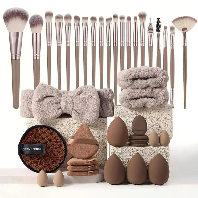 40-piece beauty tools major combination suit with hydrophilic non-latex face wash and makeup tools in Brown, Pink, Purple