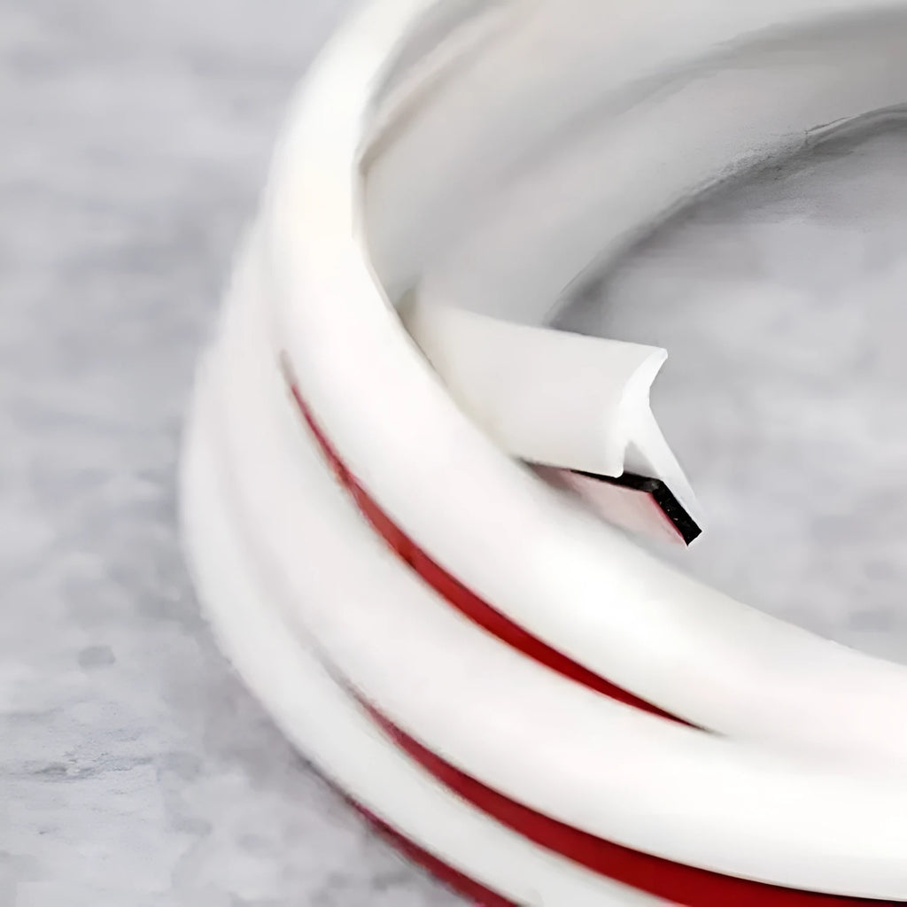 TPE car door gap filler seal strip in black and white colours for automotive sealing applications
