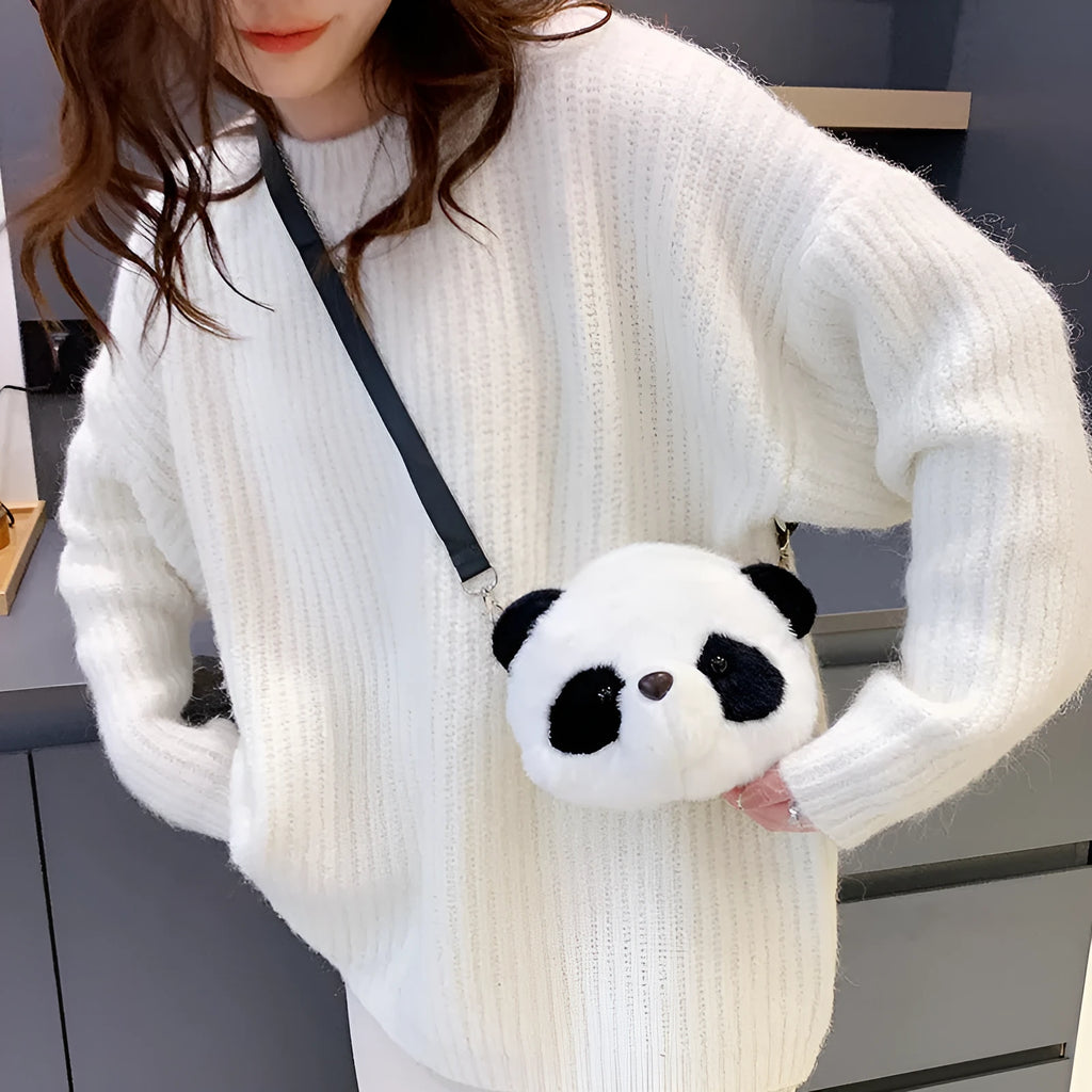 Panda head plush crossbody bag with cylindrical shape and sandwich pocket measuring 18cm