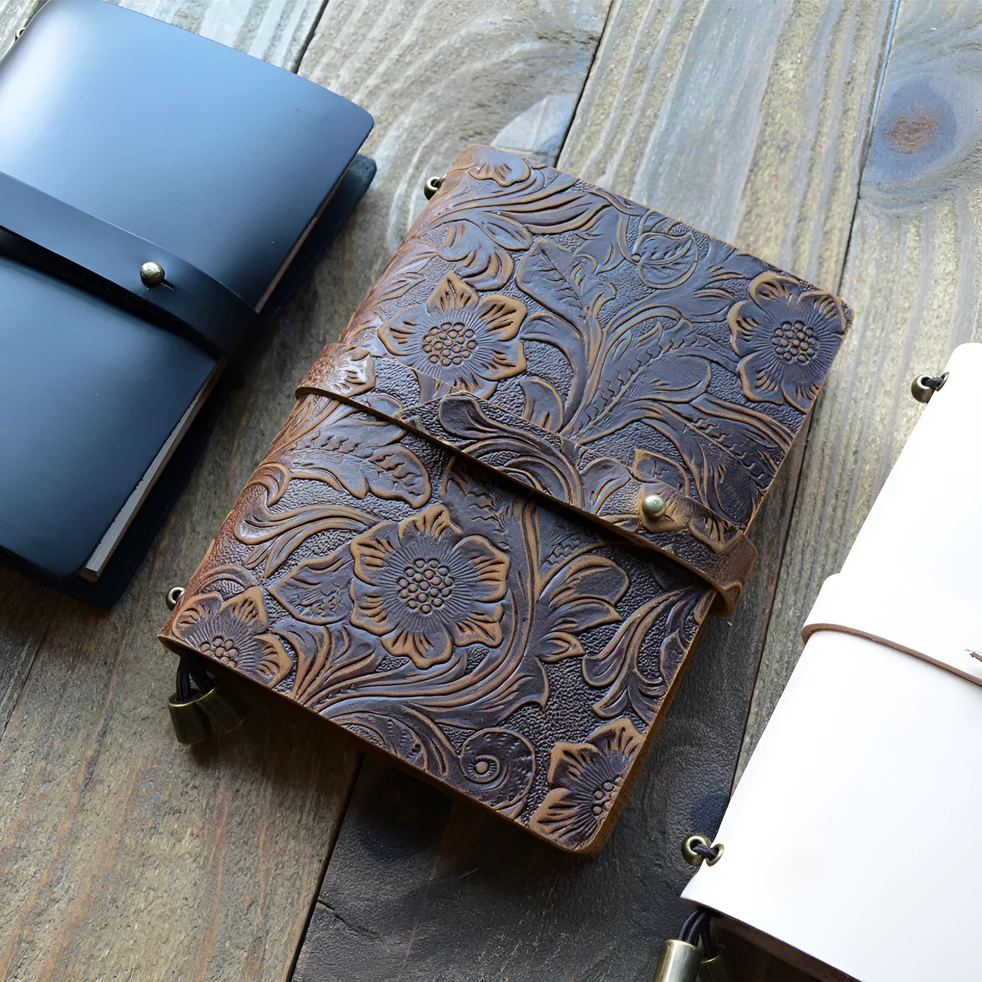 Creative carved cowhide passport cover in genuine leather with carved surface and four colour options