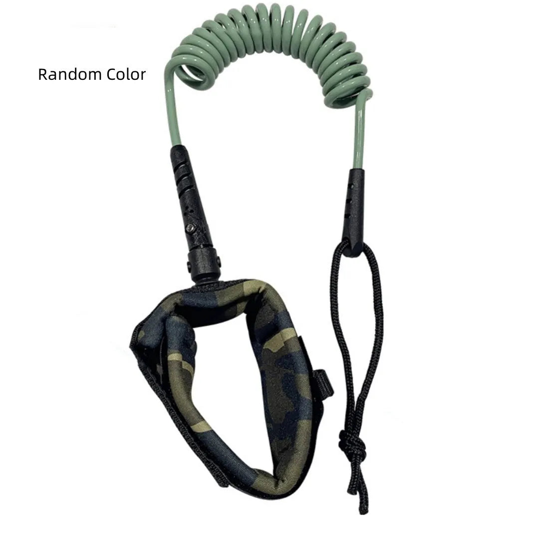 Surfboard hand holding rope showing pulp rope construction with elastic properties for 50kg tension capacity