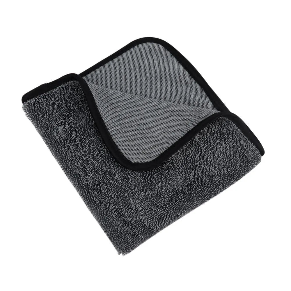 Grey 40x40cm microfiber car wash towel for absorbent, scratch-free vehicle drying.