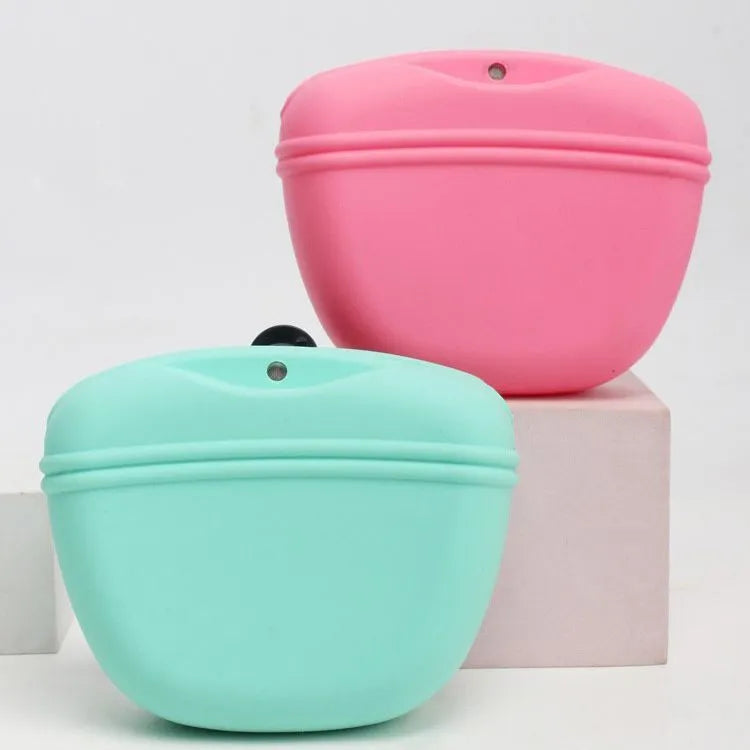 Silicone pet treat bag with clip and magnetic opening for dog training snacks
