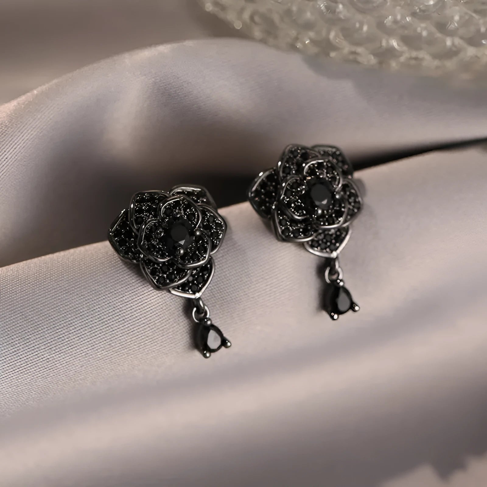 18K black rose zircon flower stud earrings for women, copper electroplated with cubic zirconia