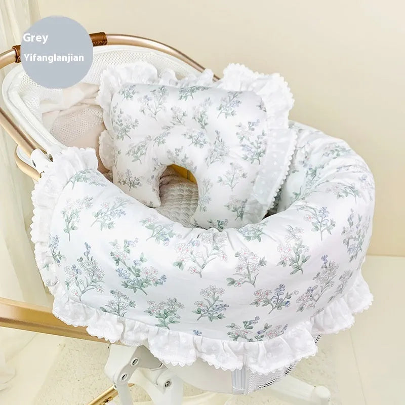 Pure cotton pet stroller three-piece set showing anti-dirty towel, cushion and pillow in striped pattern