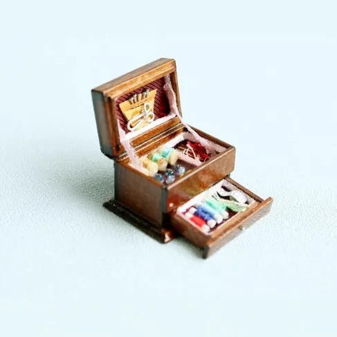 Miniature birch wood vintage sewing kit ornament with European styling and double layer colour