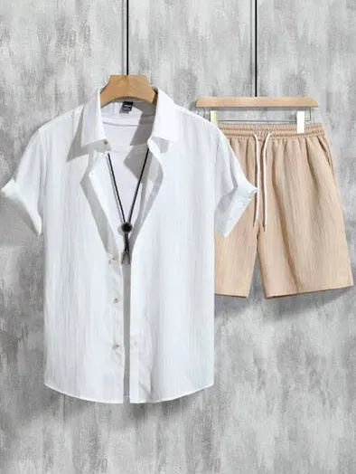 Men's casual Hawaiian outfit with 3D printed short sleeve shirt and matching elastic shorts in summer colours