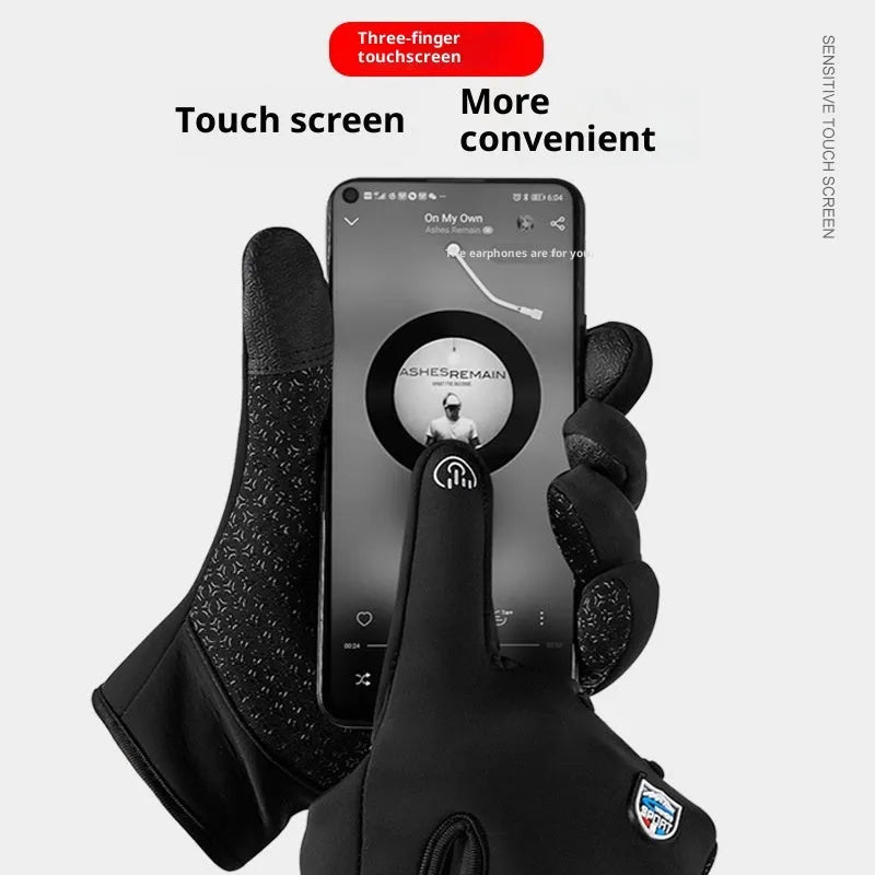USB heating winter cycling gloves in black with constant temperature feature and windproof waterproof nylon fabric