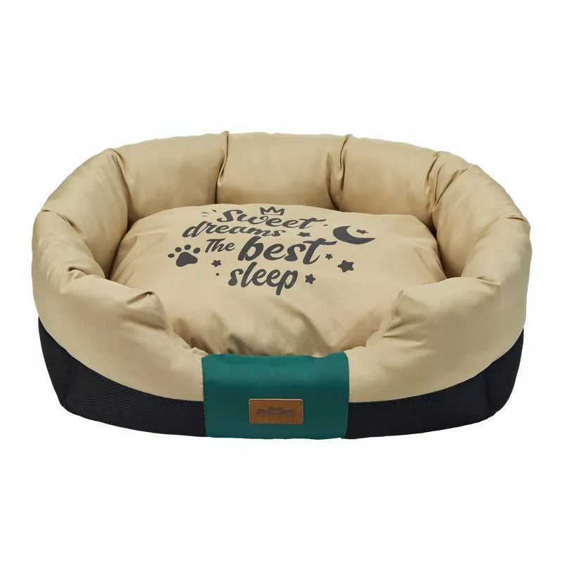 Dog car pet mat in cloth fabric, anti-tearing dirt-resistant, universal fit, available in Christmas Red colour