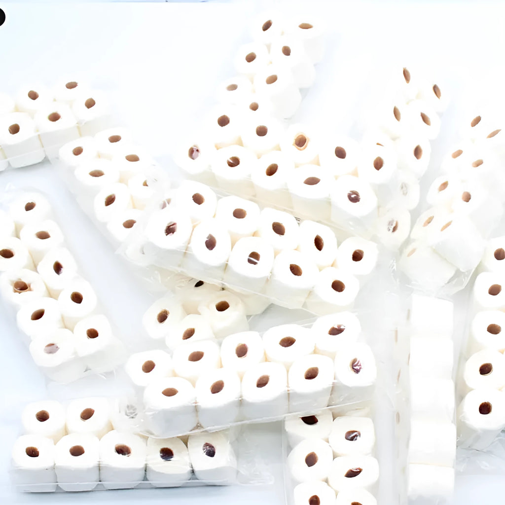 Miniature simulated paper toilet paper roll model for childrens play, dimensions 30mm by 15mm by 80mm.
