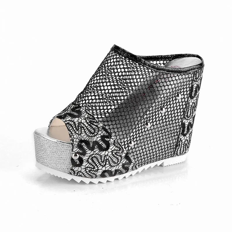 Chunky heel waterproof platform sandals with hollowed-out heel design in black colour