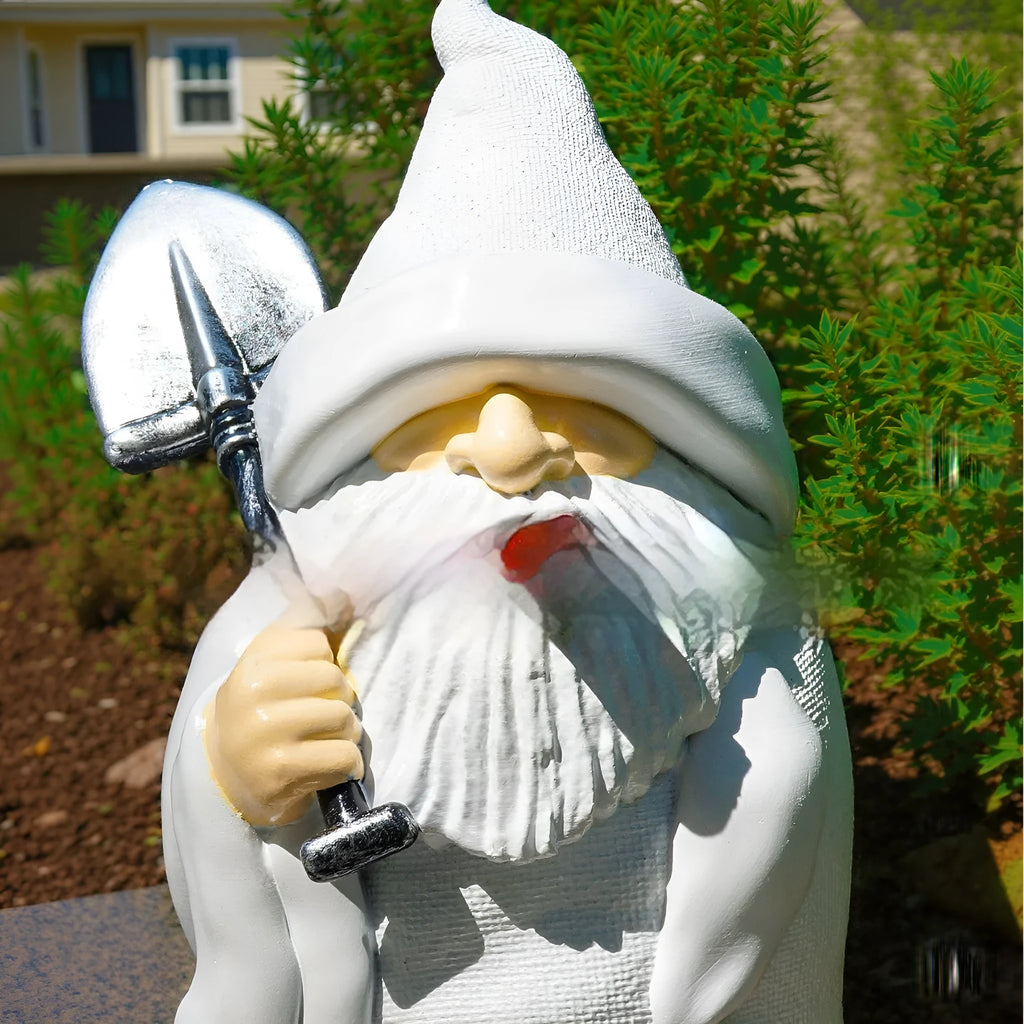 Smoking Shovel Dwarf resin craft ornament for Christmas and Halloween decoration