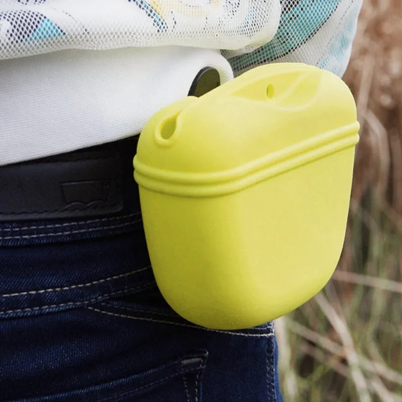 Silicone pet treat bag with clip and magnetic opening for dog training snacks