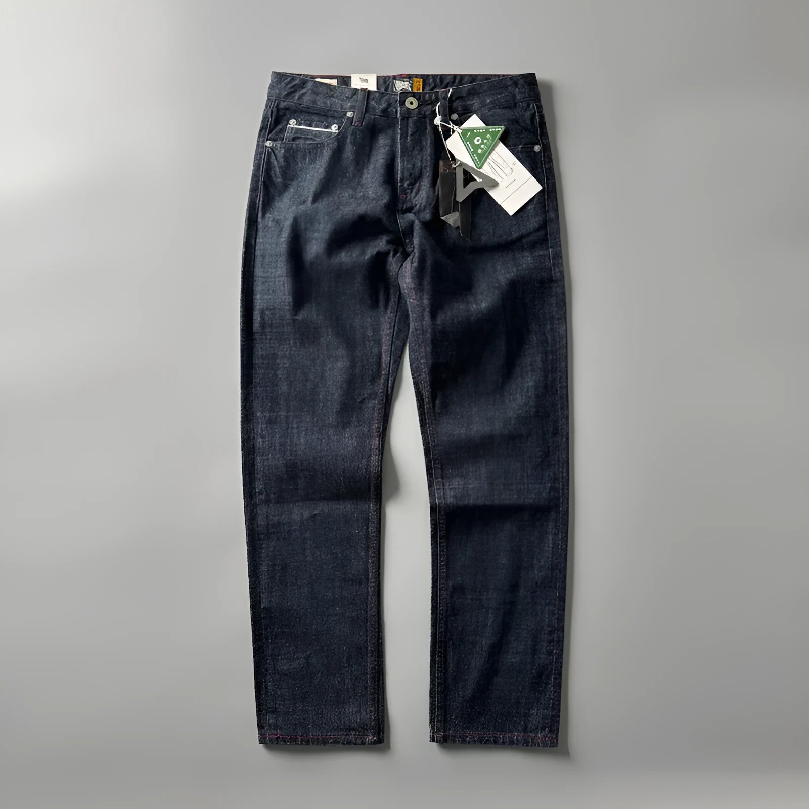Men's straight leg denim jeans in primary colour blue with mid waist and traditional American retro styling