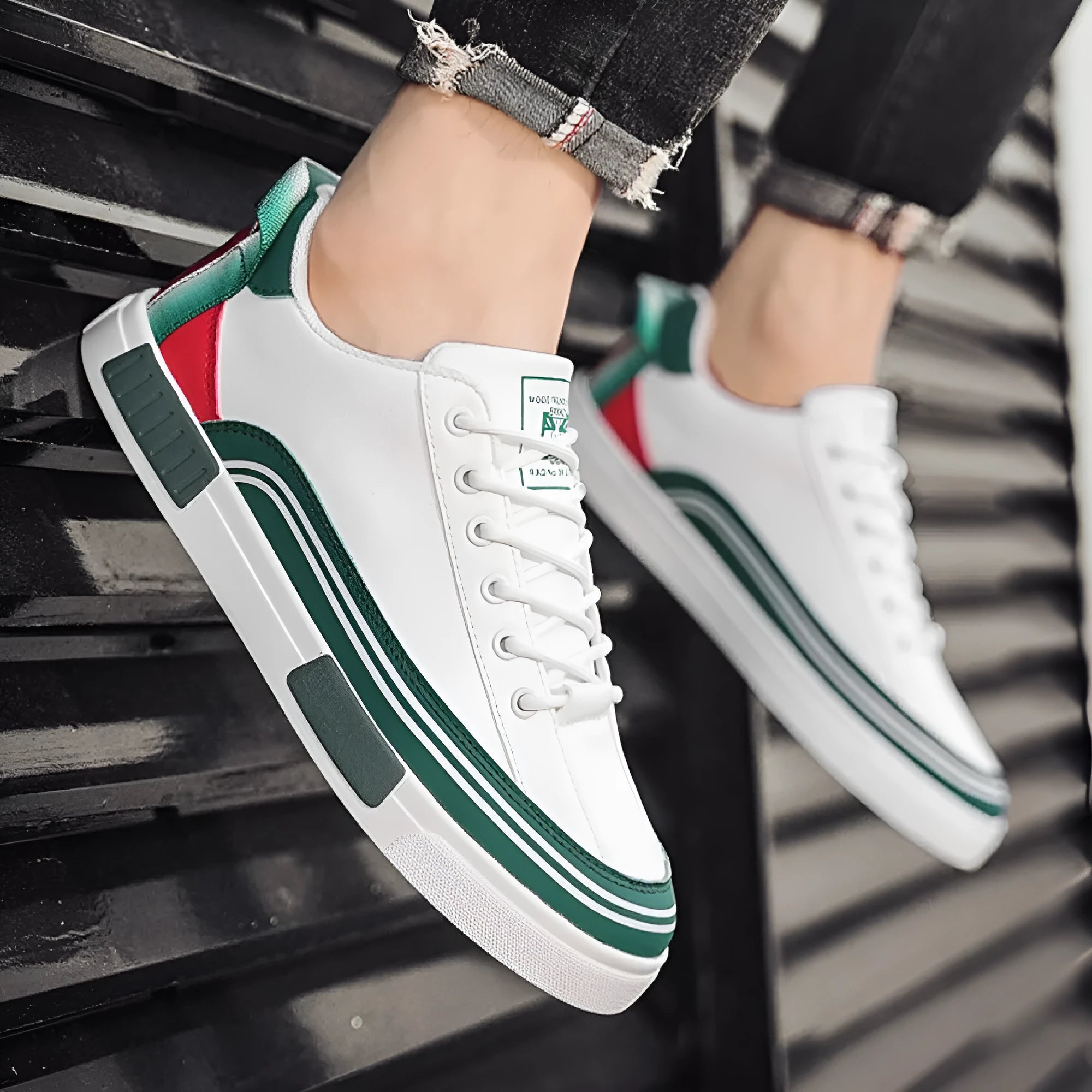 Men's casual canvas shoes with mesh upper in Milan beige and white/green colours