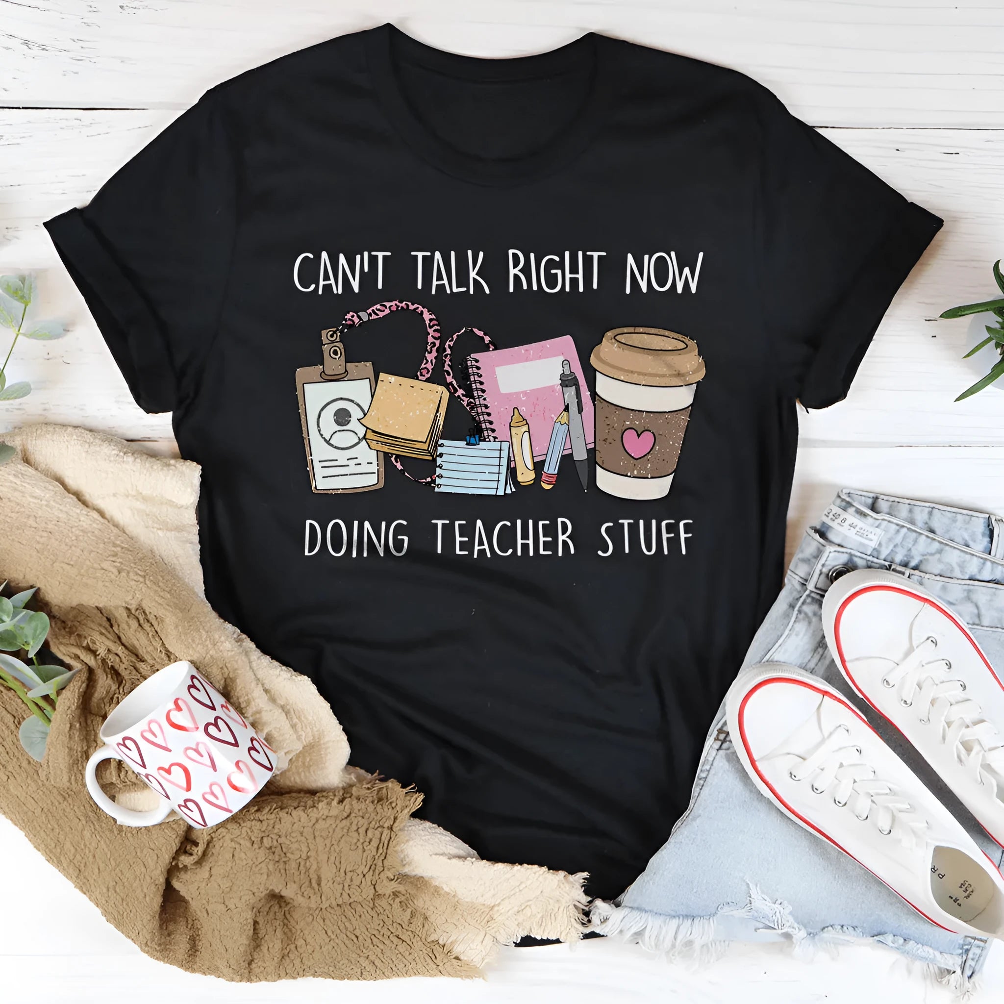 Black loose fit cotton T-shirt with short sleeves and round neck for men and women