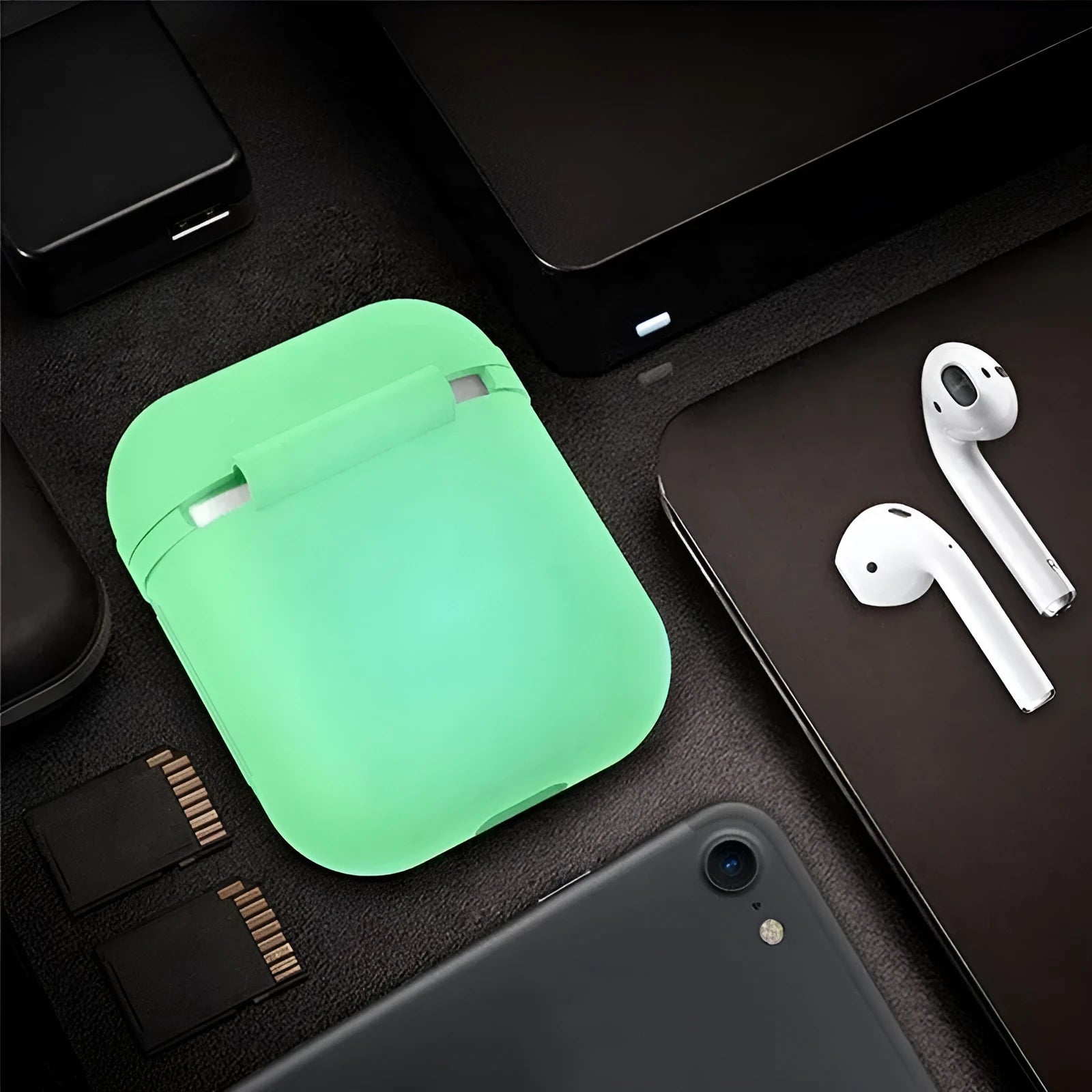 Luminous silicone flip-type protective case for Apple AirPods wireless earphones