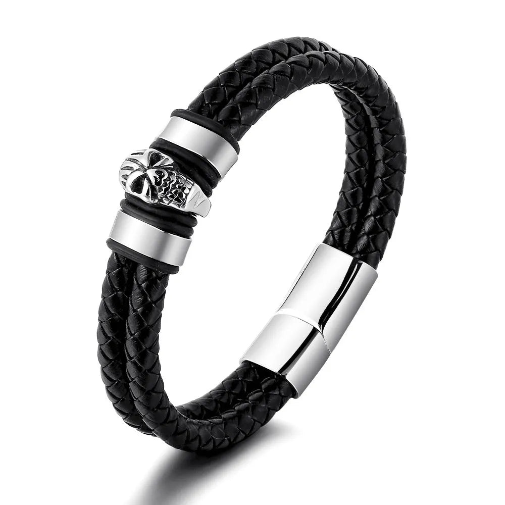 Men's titanium steel skull bracelet in silver with geometric link design