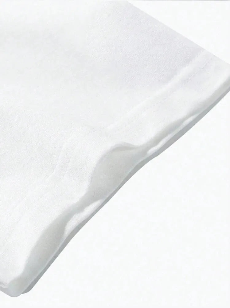 Men's solid colour pure cotton short sleeve T-shirt in Japanese retro style on a hanger.