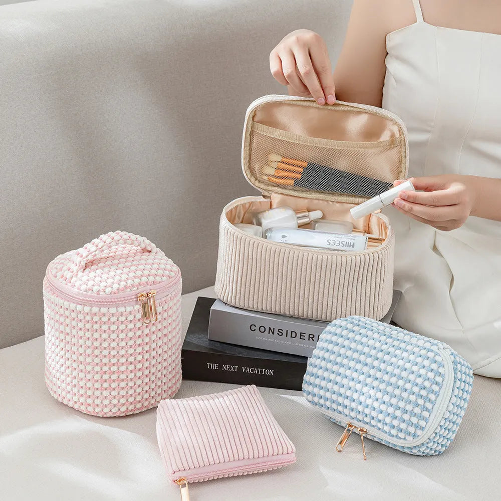Flannelette makeup bag four-piece travel set in cube style design with modern simplicity aesthetic