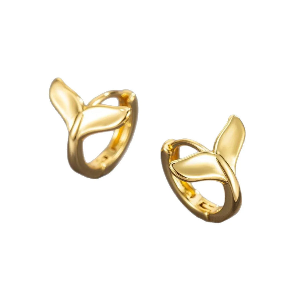 Women's fashion earrings with fishtail design in copper with gold colour finishes