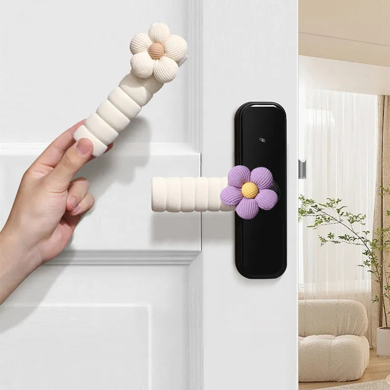 Round flower-pattern door handle protective cover in PEVA material for anti-collision home protection