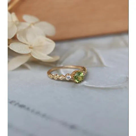 Japanese style geometric copper ring with imitation peridot stone in quadrilateral design