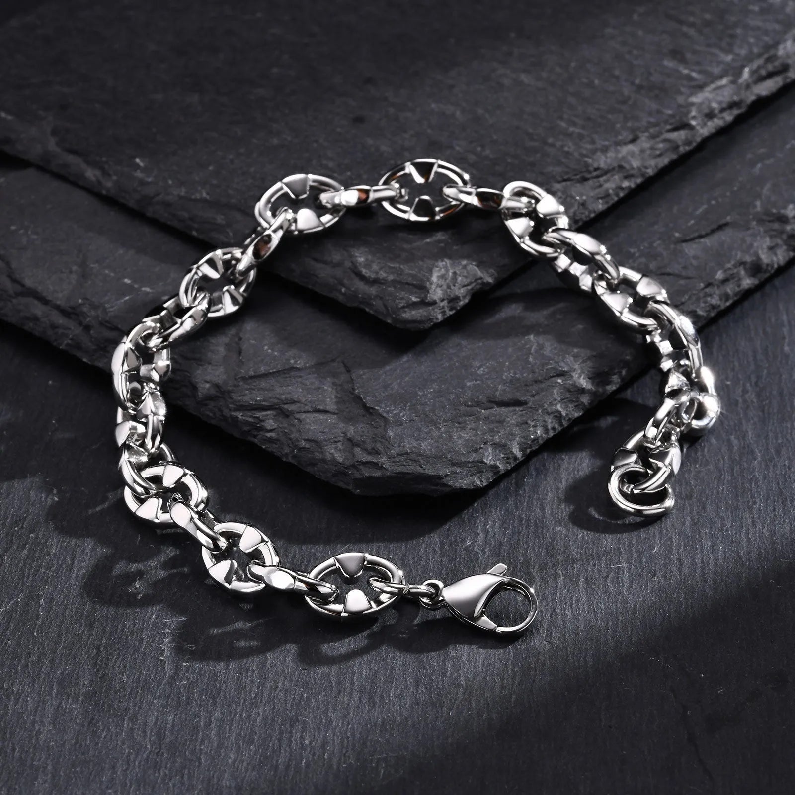 Stainless steel thick chain geometric bracelet in steel colour with handmade hip hop style