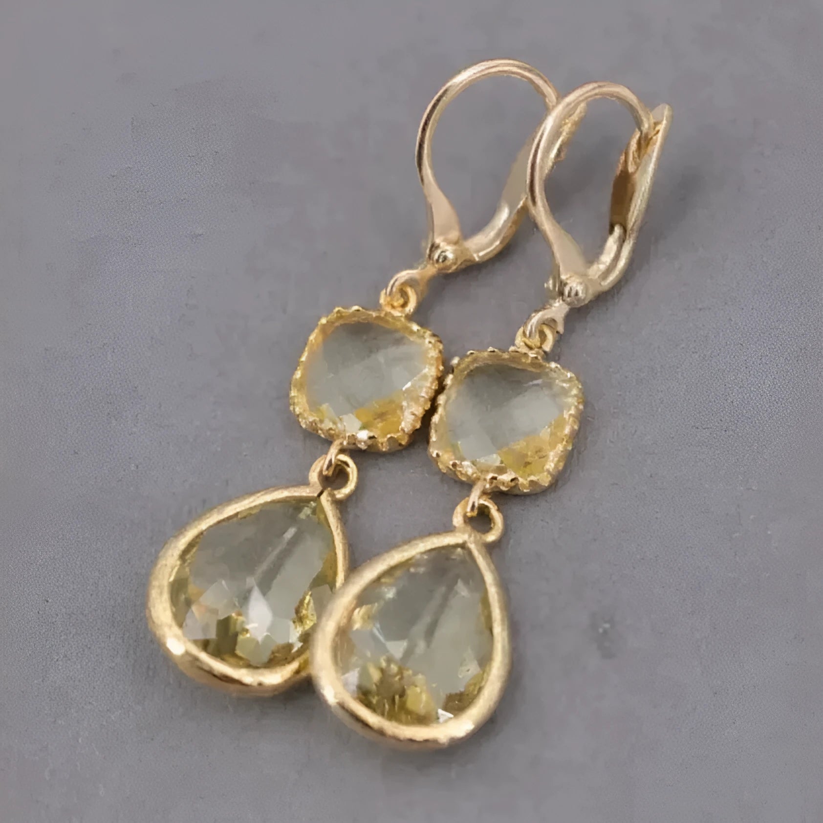 Gold geometric crystal long fringe earrings with water droplet elements and retro European styling