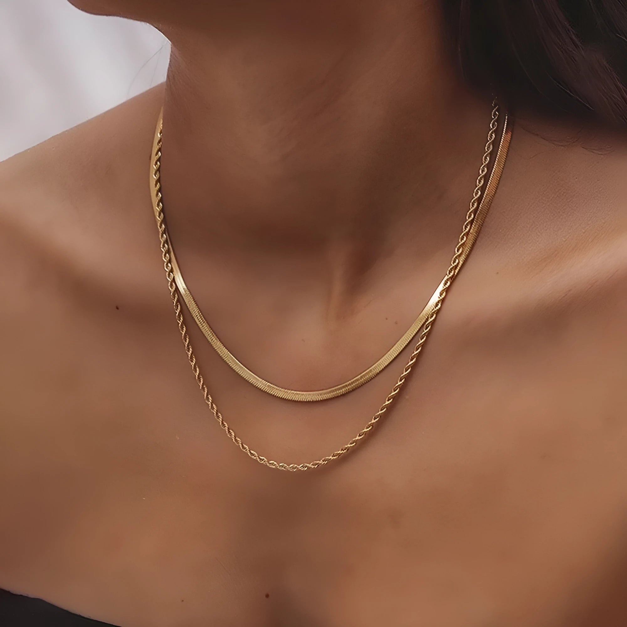 Women's retro double-layer twist geometric necklace with adjustable snake bones chain