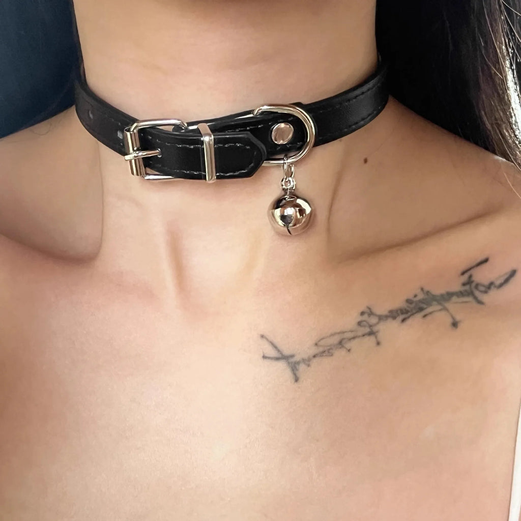 Black little bell shape pet collar with regular chain and adjustable perimeter 21-50cm