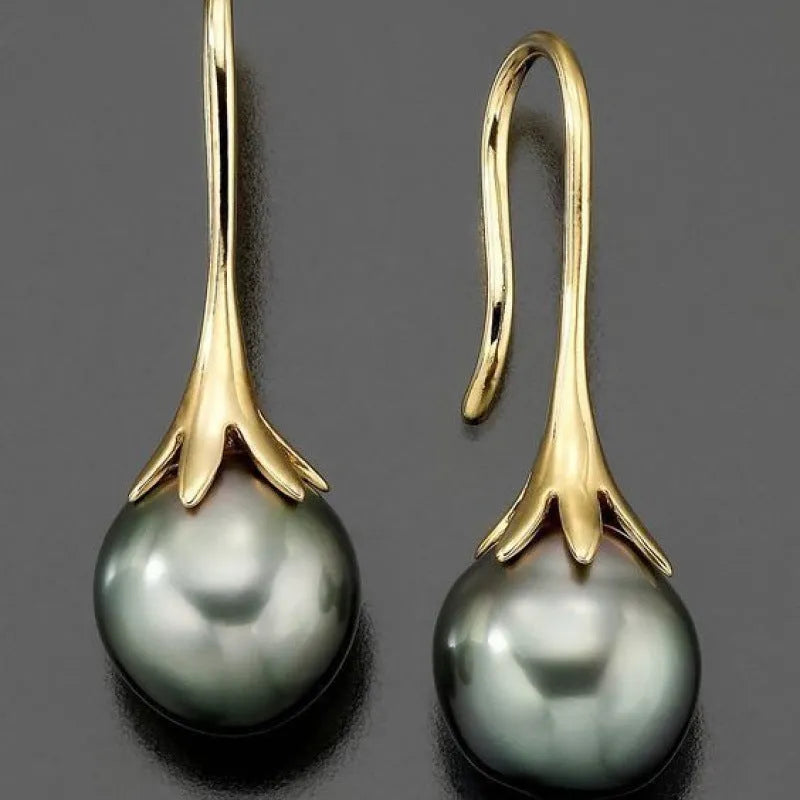 Gold-tone retro fashion women's earrings with electroplated finish and alloy construction