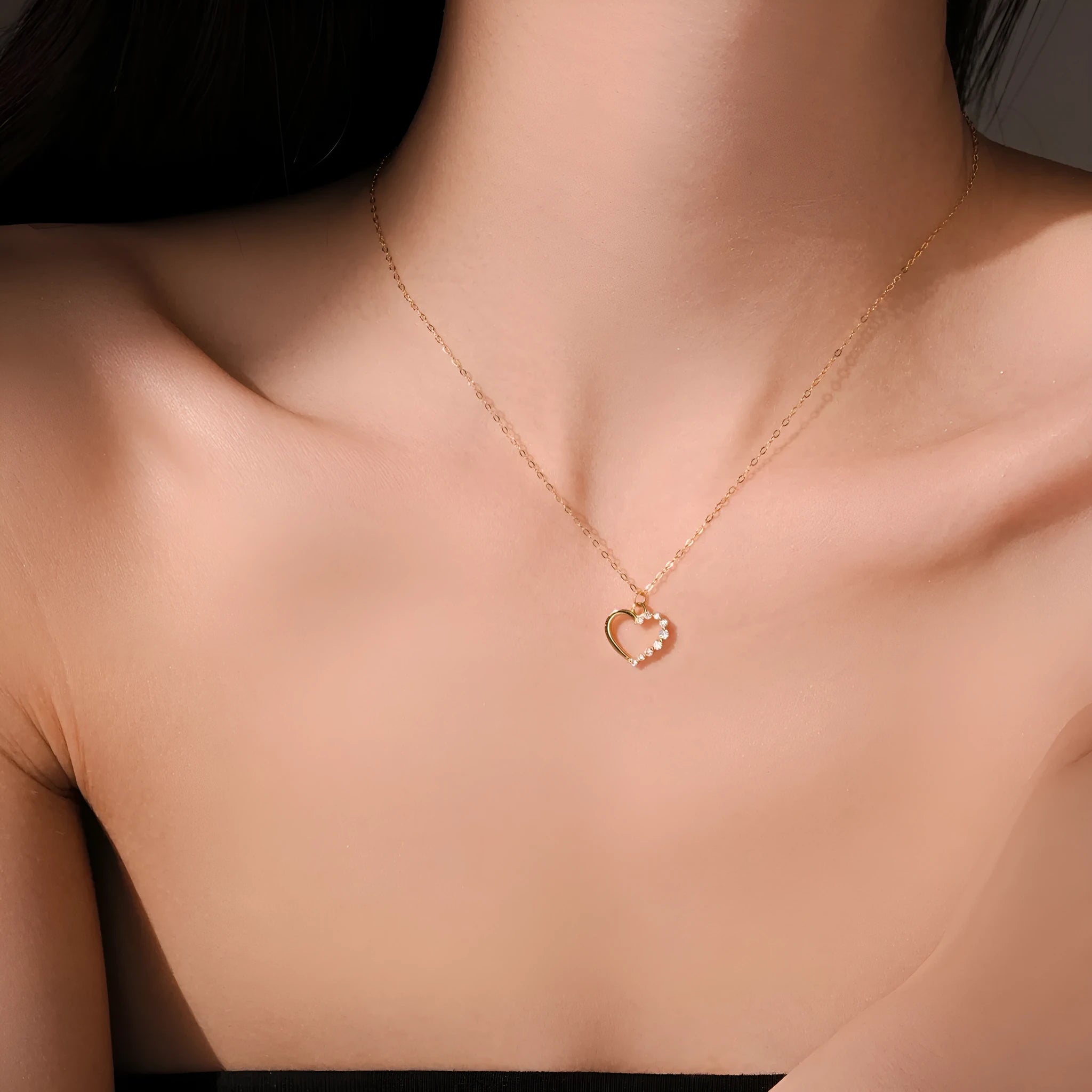 S925 sterling silver hollow heart necklace for women with regular chain available in white gold colour