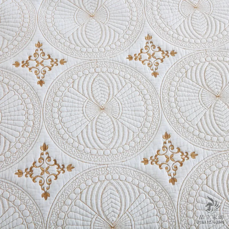 European-style embroidered pure cotton bed cover set with clip sheets design on 1.8m bed