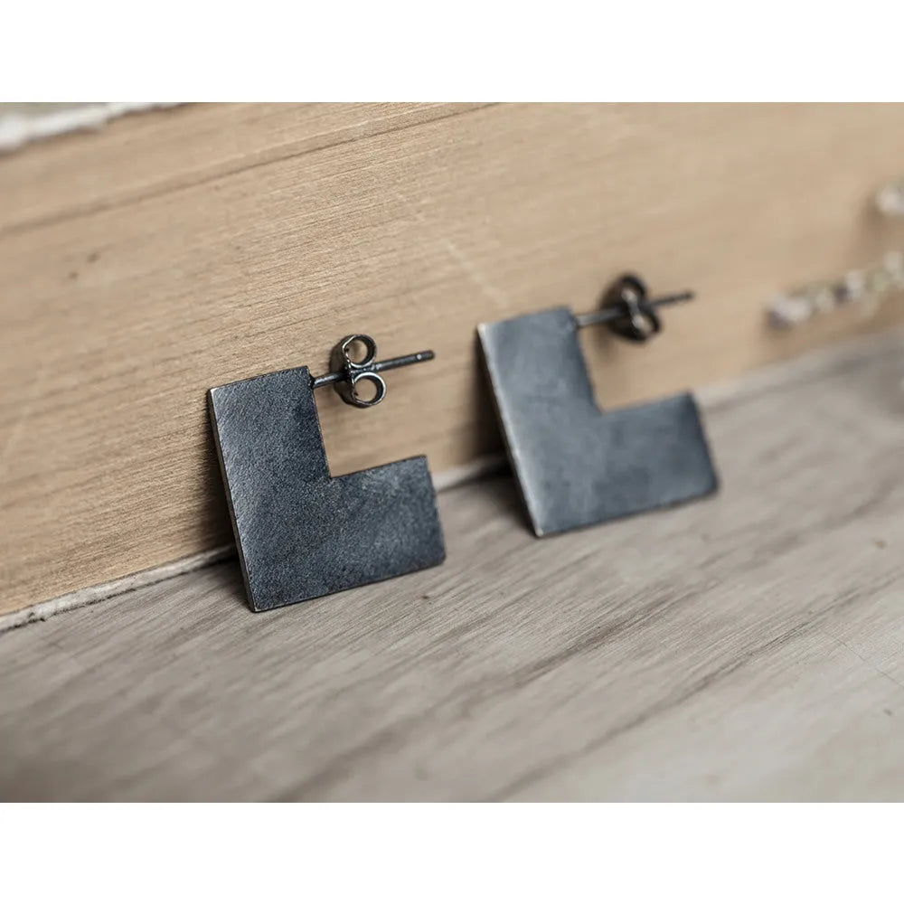 Oxidised black 925 sterling silver geometry square earrings ring set with cold wind style and approximately 16mm size