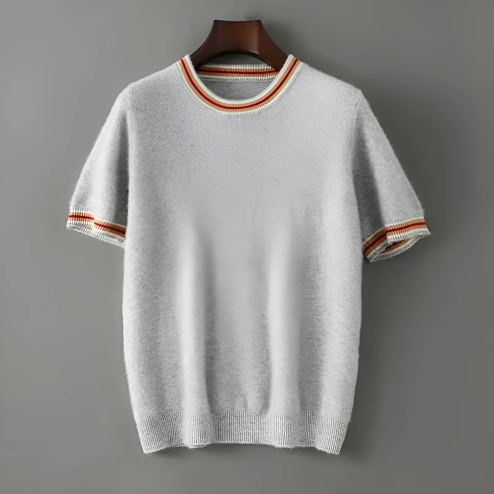 Men's pure wool short sleeve sweater with round neck in grey showing standard knit texture