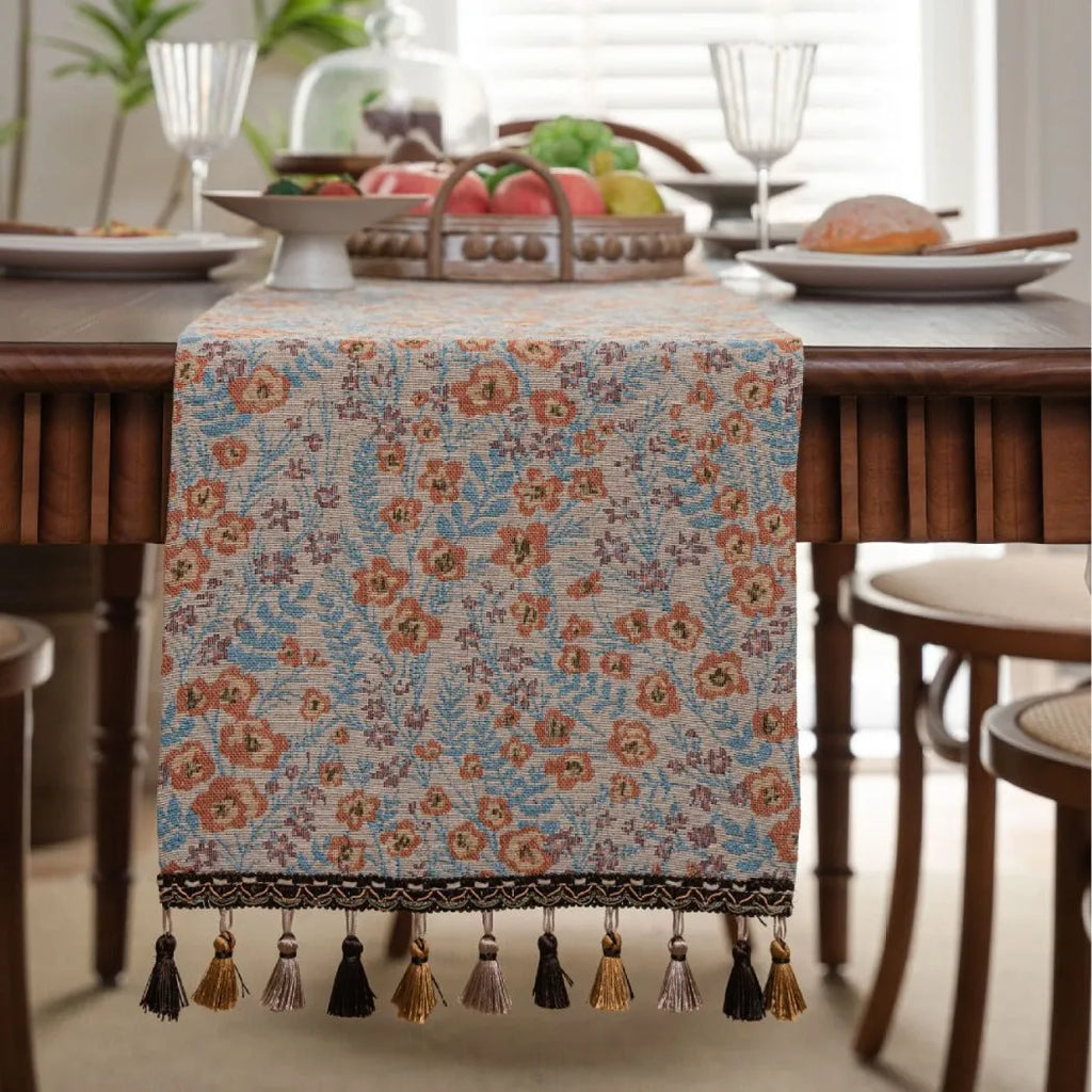 American-style beige jacquard table runner with floral pattern and long tassel trim decoration