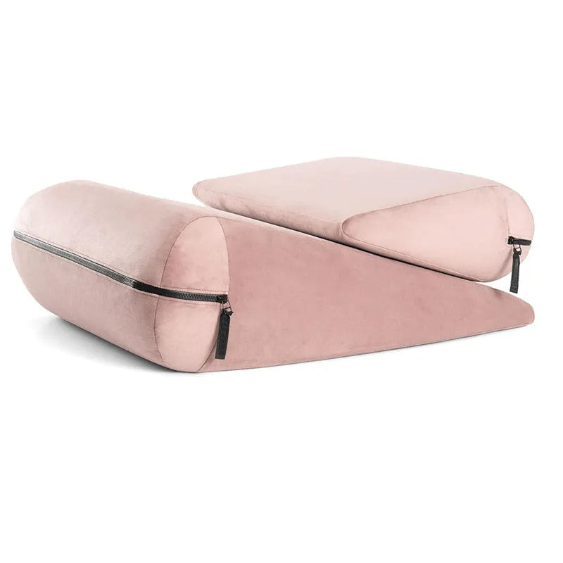 High-density sponge triangle pad pillow with embroidery craft in five colours
