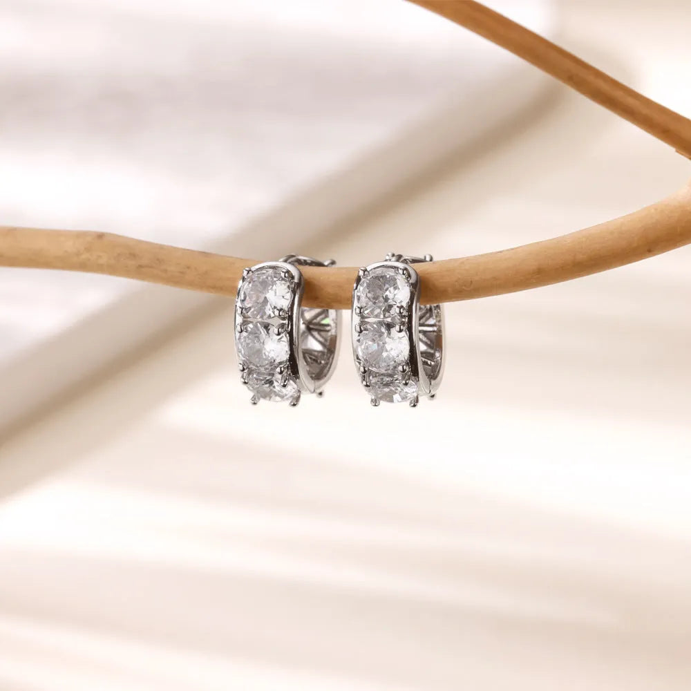 A pair of women's U-shaped clip earrings made from alloy with zircon inlay, in colour E5772P.