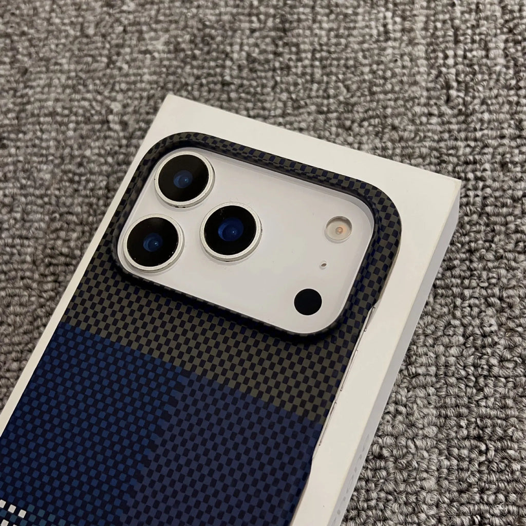 Carbon fiber kevlar magnetic gradient phone case for iPhone 17 Pro Max with plaid pattern in Sunset Gold.