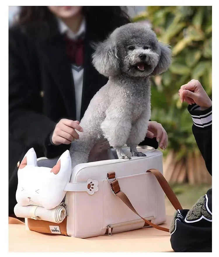Beige hard shell one-shoulder pet carrier bag for cats under 15kg with EPE padding, size 43x25x22.5cm