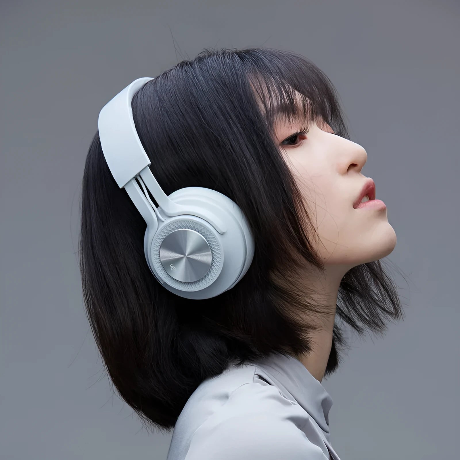 Wireless Bluetooth sports headset in black colour with 18-hour battery life