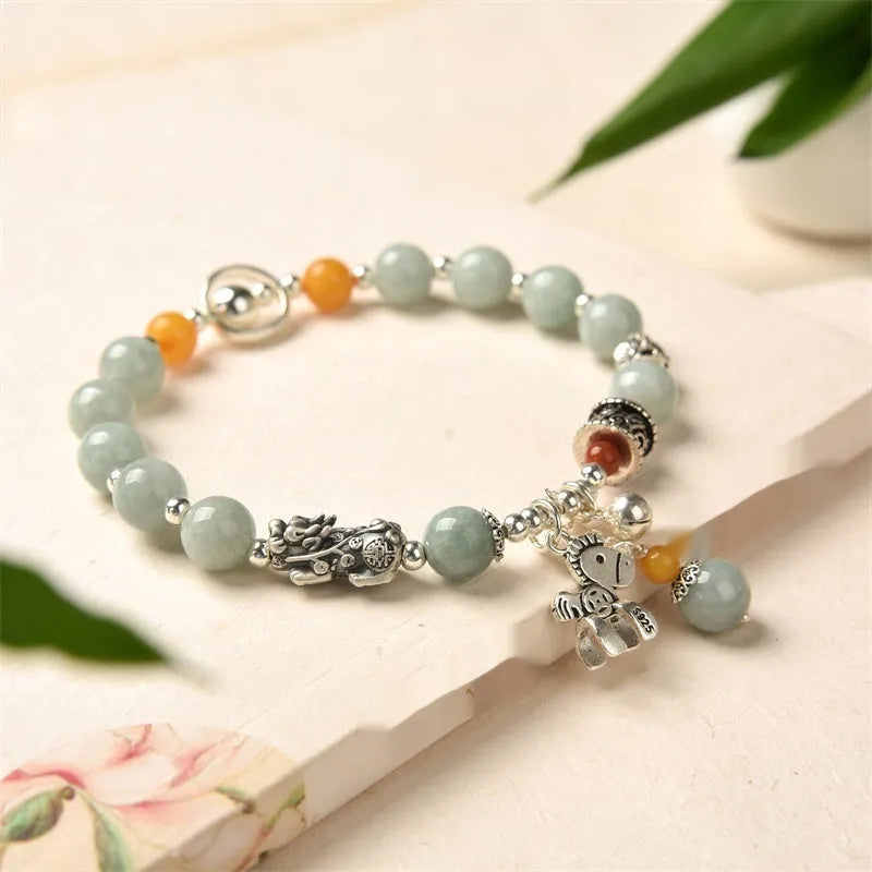Natural emerald niche senior vintage bracelet with manual DIY craftsmanship, natural jade and alloy, retro style