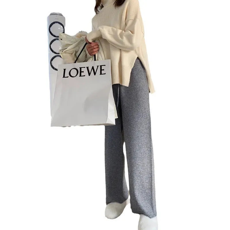 Women's thick knitted wide-leg trousers in black with high waist and dropped crotch design