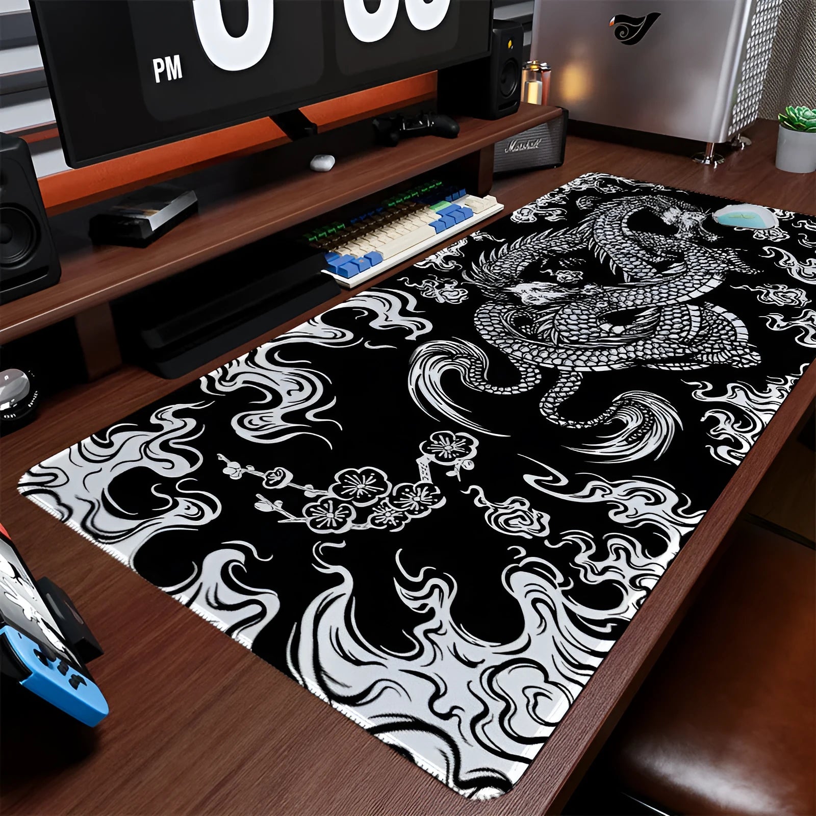 Esports creative dragon cloth mouse pad with non-slip base, flower dragon design, 700x300mm to 900x400mm sizes
