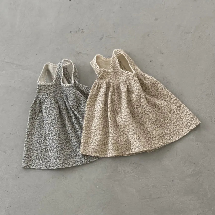 Girls' three-dimensional lace vintage floral vest dress in gray apricot polyester fiber, suitable for heights 73-100cm