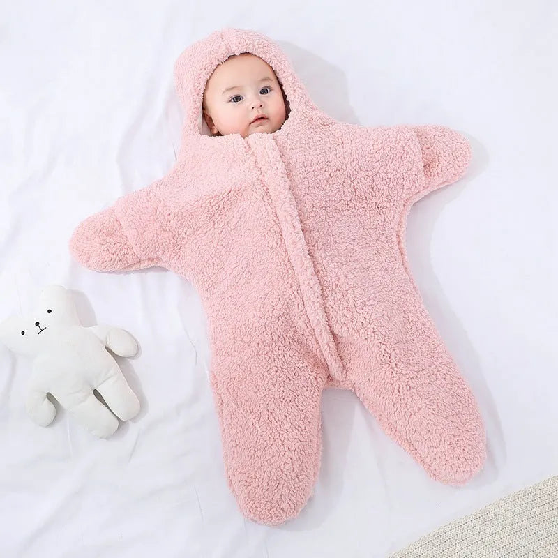 Newborn baby starfish lamb velvet sleeping bag with hood and zipper in pink, grey, light blue, and khaki for 0-6 months
