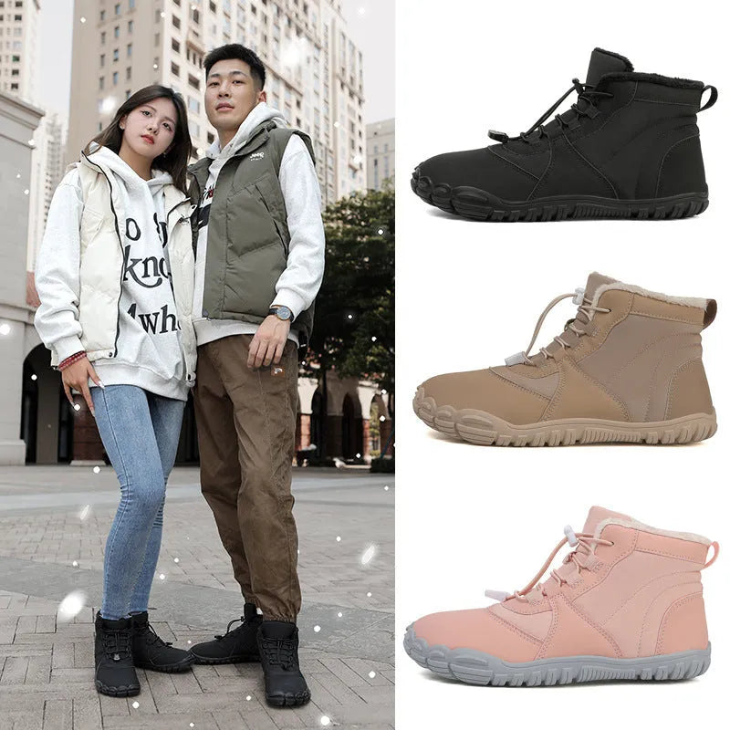 Outdoor snow boots in black with front lace-up, round toe, and a thick rubber sole.